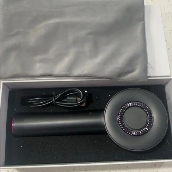 Gray and Pink Scalp Massage Comb - Picture 3 of 4